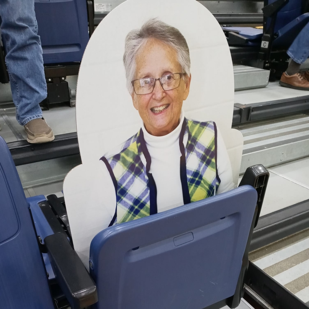 Meet your Posher, Eileen